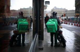 Ile zarabia kurier Uber Eats w Polsce w 2026 roku